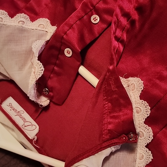 LADIES BRANDYWINES FULL LENGTH SATIN NIGHTGOWN - Picture 4 of 6